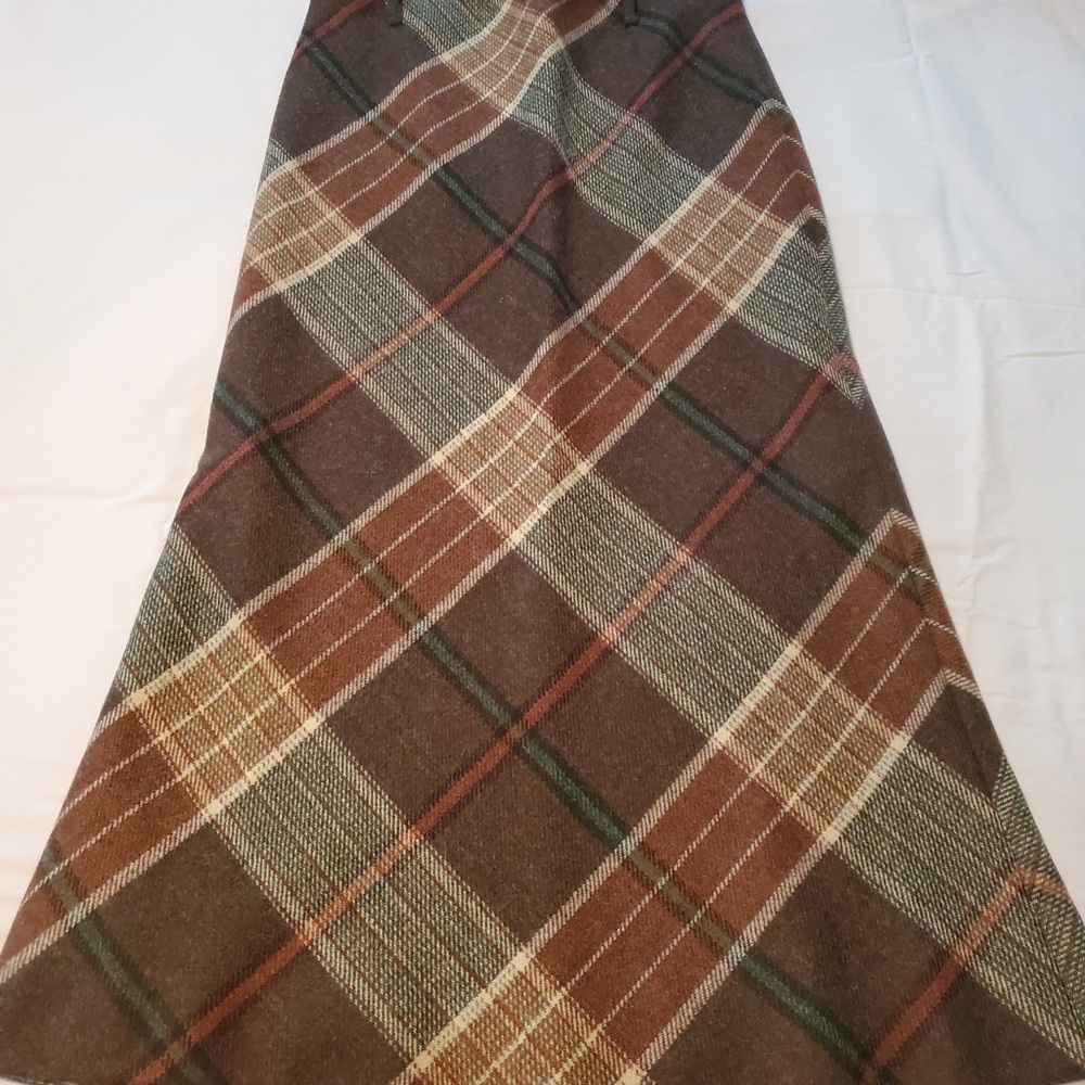 Ralph Lauren midi length plaid skirt